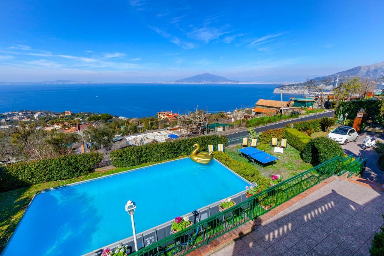 Estate4Home - Villa Luisa Play&Pool SantʼAgata sui Due Golfi Exterior foto