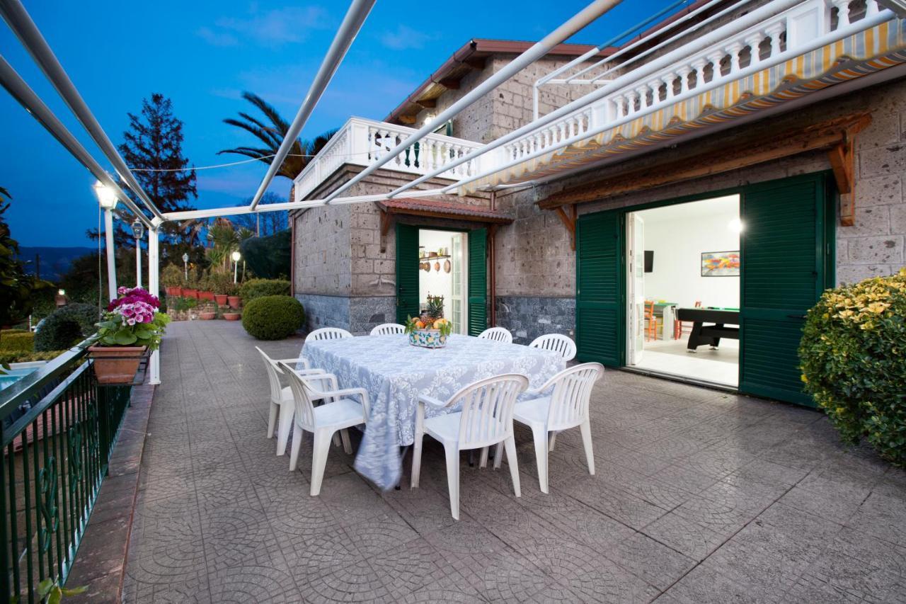 Estate4Home - Villa Luisa Play&Pool SantʼAgata sui Due Golfi Exterior foto