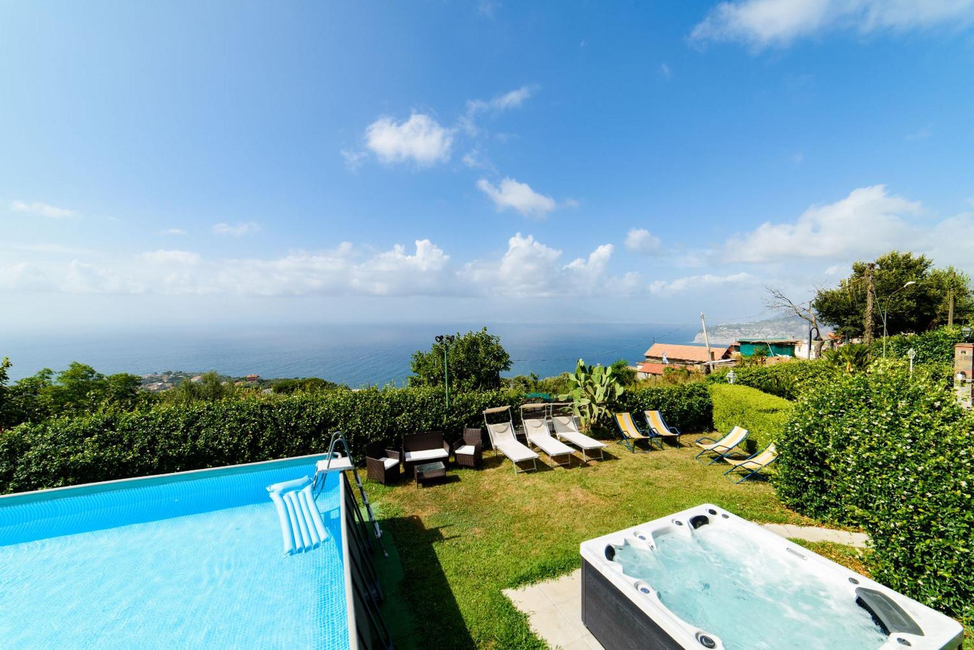 Estate4Home - Villa Luisa Play&Pool SantʼAgata sui Due Golfi Exterior foto
